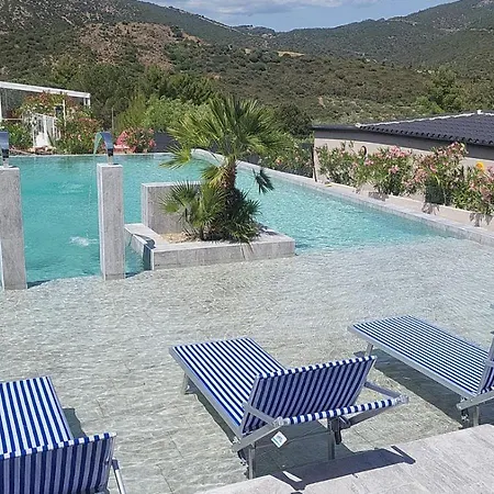 Vakantiehuis L'uliveto S'acqua Salia *